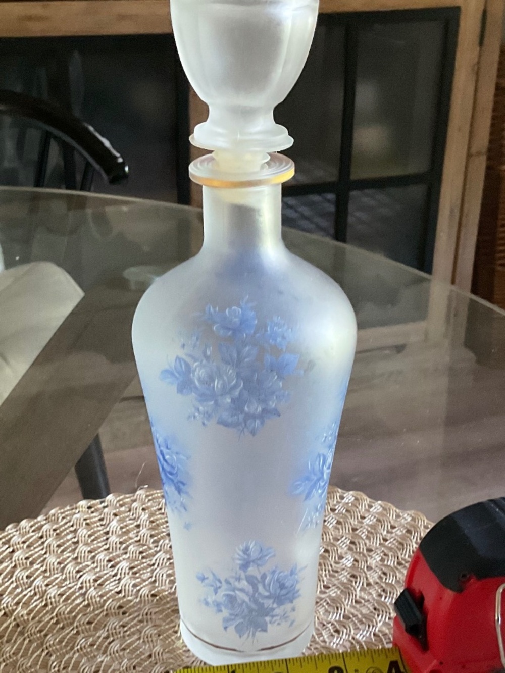 Decorative chabby chic patterned vase